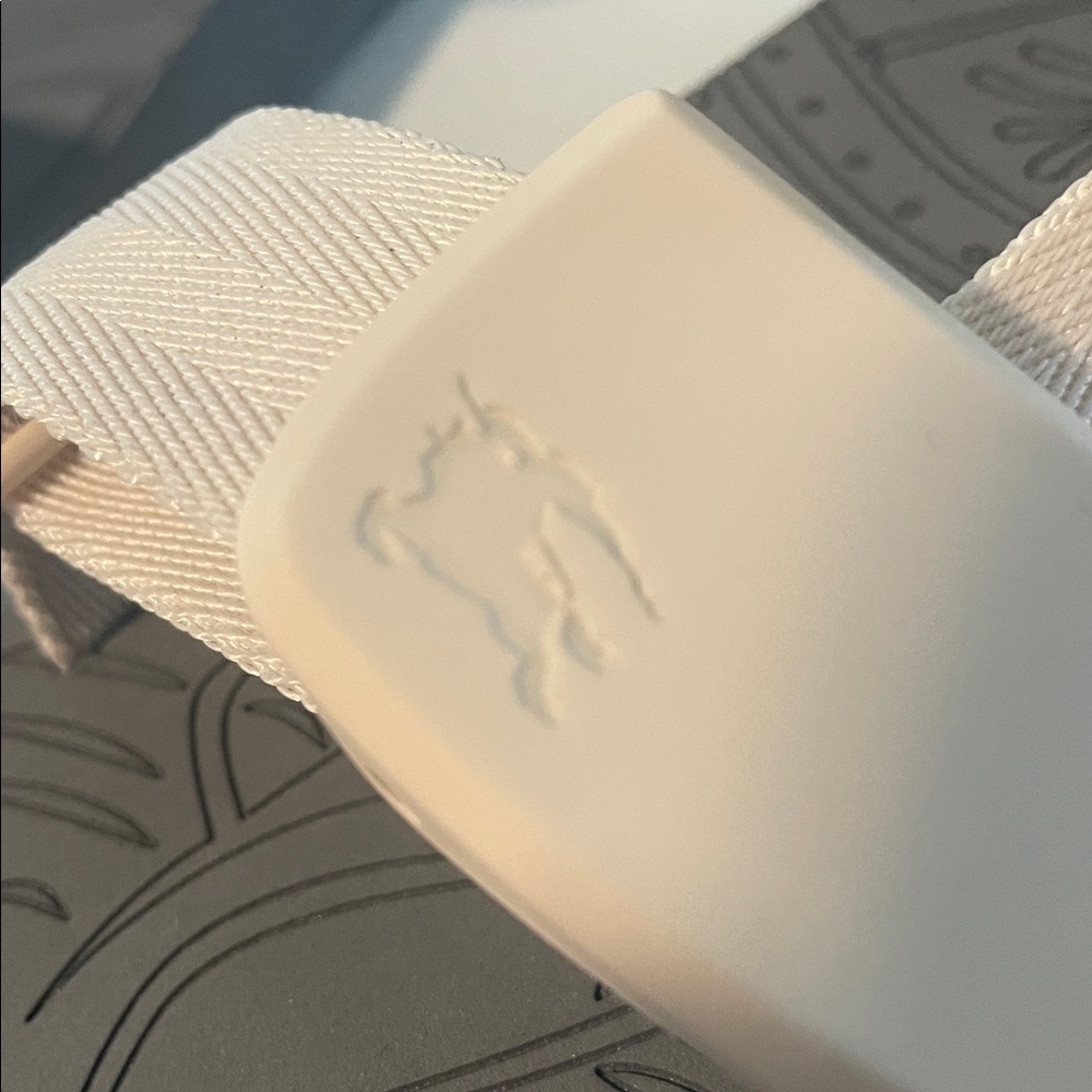 Burberry Equestrian Knight Cream Trek Sandals - Picture 7 of 8